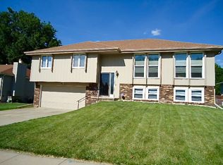 2205 N 129th St, Omaha, NE 68164