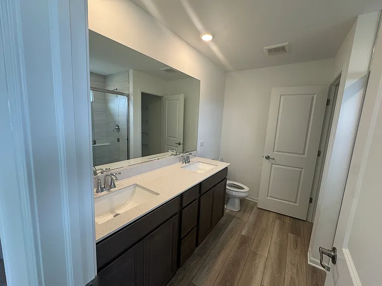 7725 Nightshade Ln — Photo 28