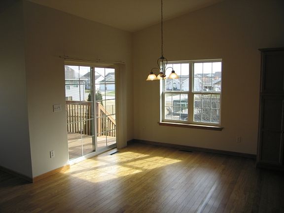 5th image of 1350 Antler Dr