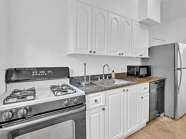 1225 Euclid Ave #3 — Photo 16