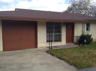 305 E Cherokee Dr, Harker Heights, TX 76548