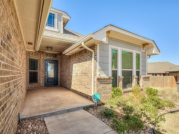 3rd image of 2239 E Kellan Court Ter
