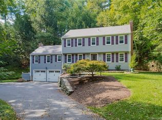 223 Stratton Brook Rd, West Simsbury, CT 06092