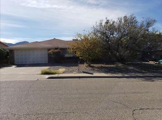 2502 Eastridge Dr, Alamogordo, NM 88310