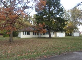 3528 Hyman Dr, Decatur, IL 62521