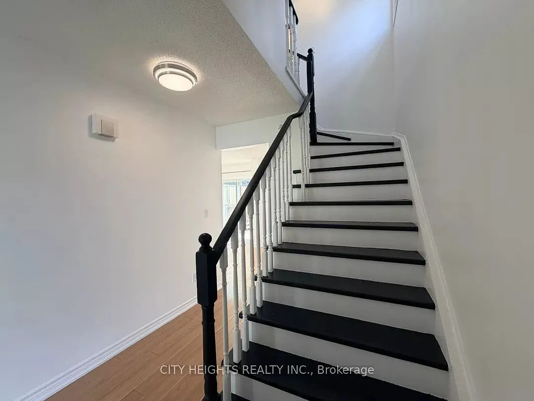 2 bed, $2,400 — Photo 2
