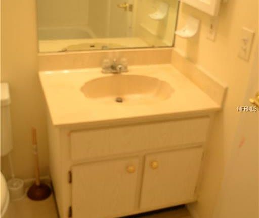 4th image of 21150 Gertrude Ave APT K4