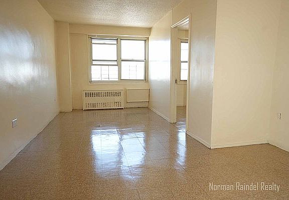 2nd image of 513 Rockaway Pkwy #A51