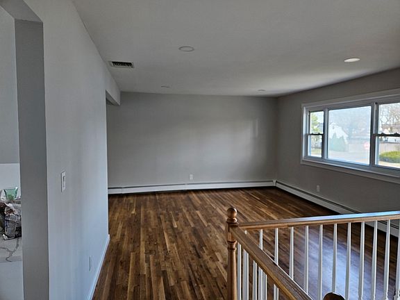 2nd image of 1132 3rd St