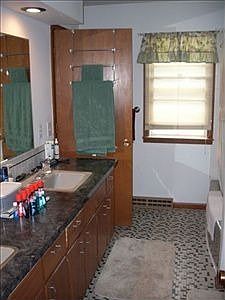 4th image of 2725 N 140th Ave