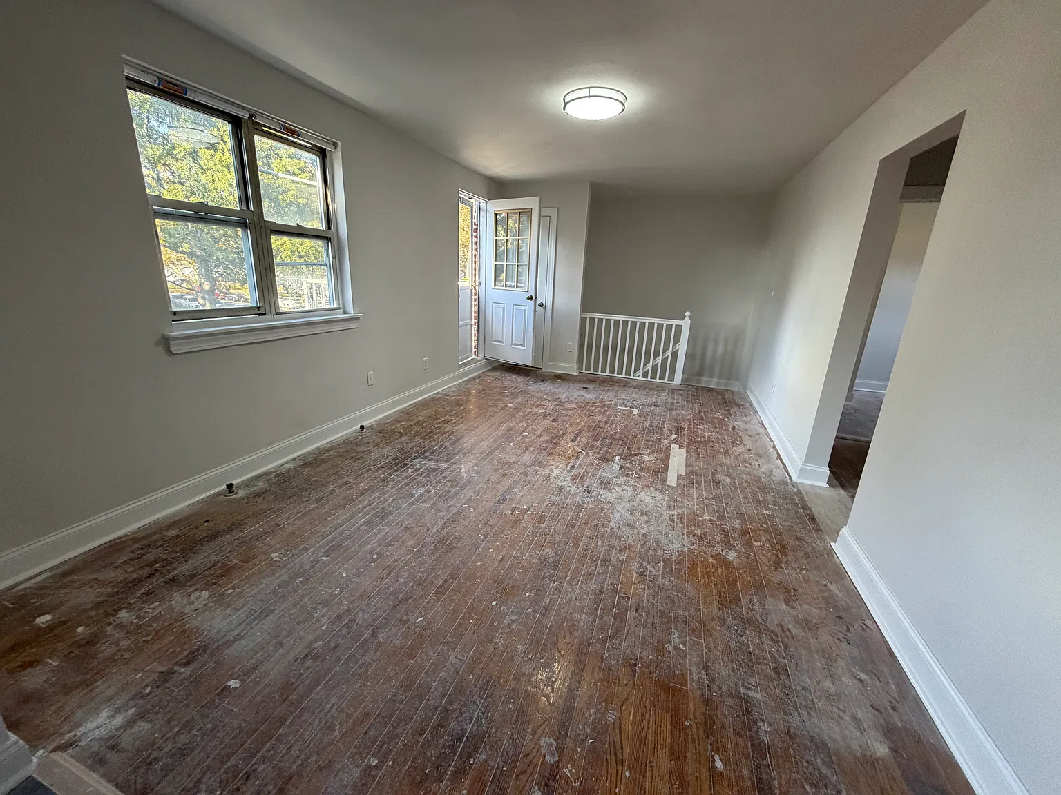 223rd Pl, Oakland Gardens — Photo 4