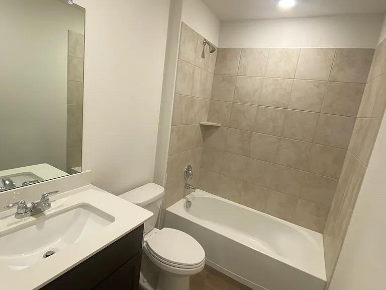 4005 Waterford Dr — Photo 27