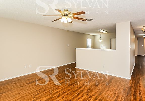 4th image of 4949 Parkview Hills Ln