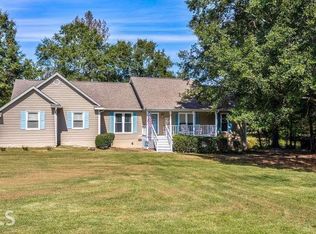37 Walden Ln, Lexington, GA 30648