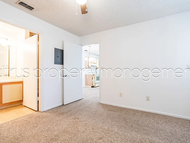 2569 Grassy Point Dr #213 — Photo 8