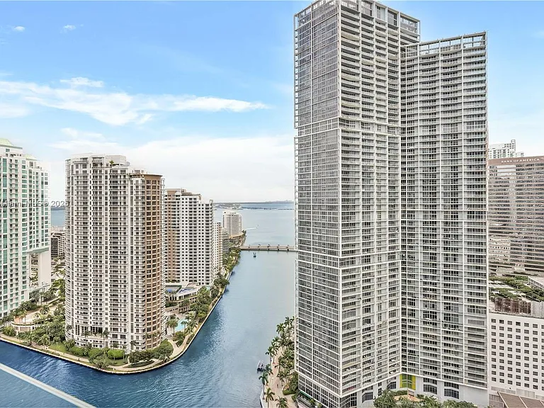 300 Biscayne Boulevard Way #4 — Photo 19