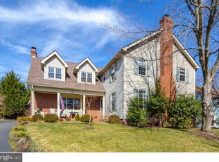 15 Colonial Ave, Haddonfield, NJ 08033