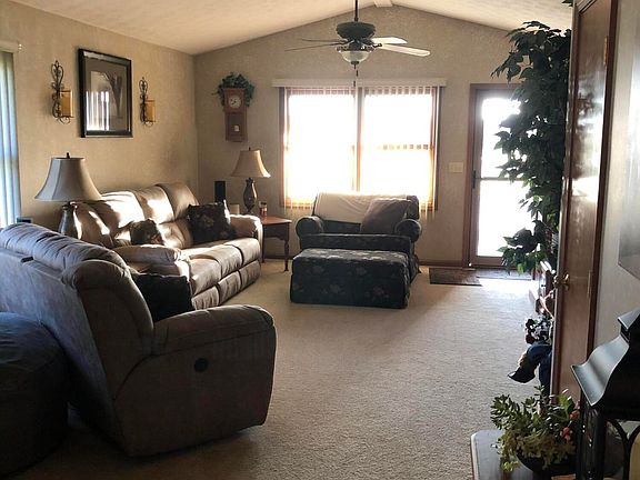 3rd image of 306 Sherri Ann Ave
