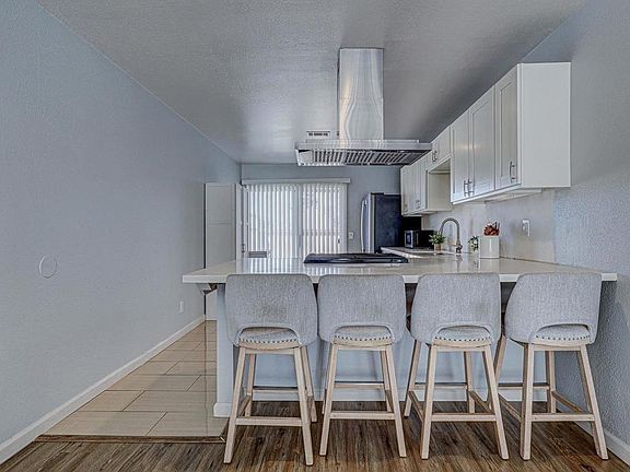 4th image of 1935 Terracina Cir