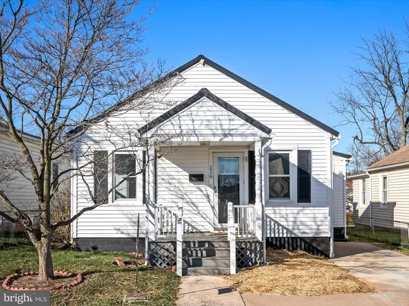 116 W 5th Ave, Ranson, WV 25438
