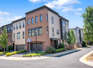 42281 Impervious Ter, Ashburn, VA 20148