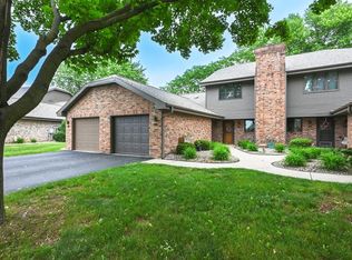 88 Spencer Village Ct, Appleton, WI 54914