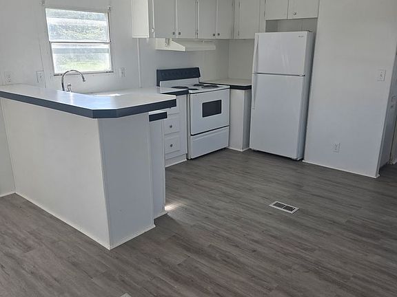 2nd image of 228 Flightline Dr Lot 28