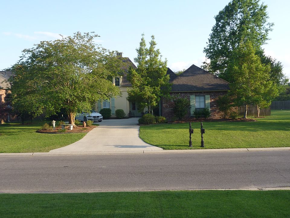 1st image of 37359 Dutchtown Crossing Ave