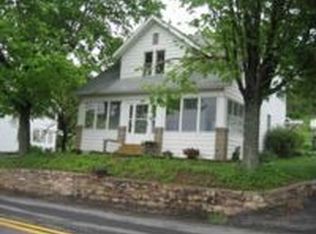 528 State School Rd, Selinsgrove, PA 17870