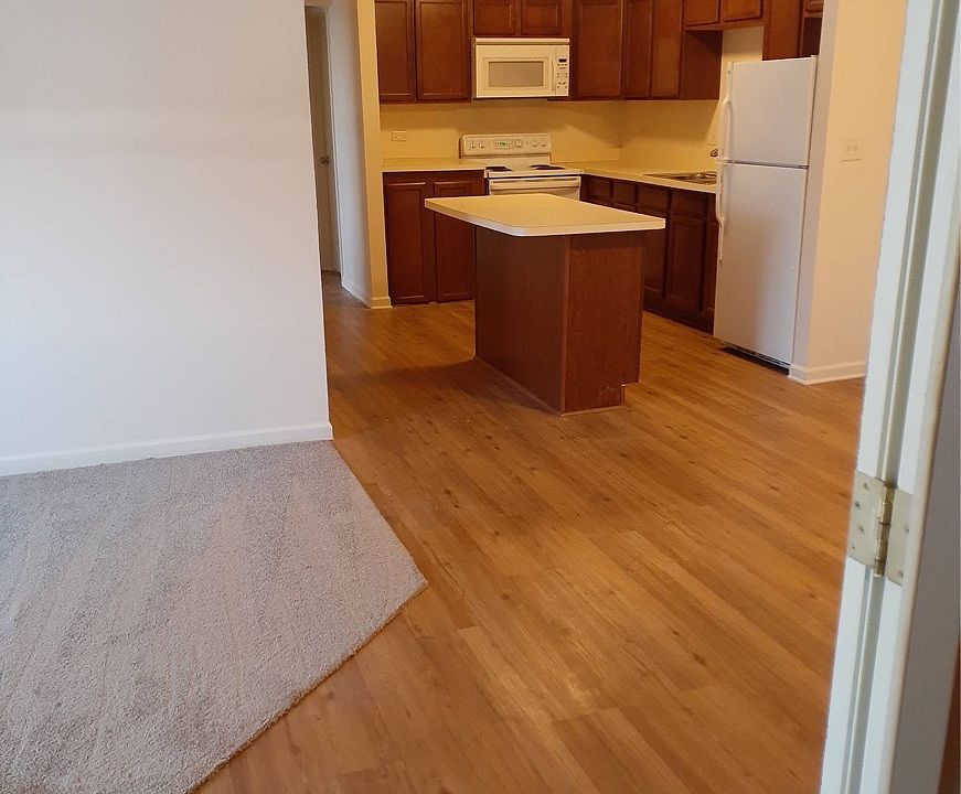 1st image of 15800 Central Ave #B-15802