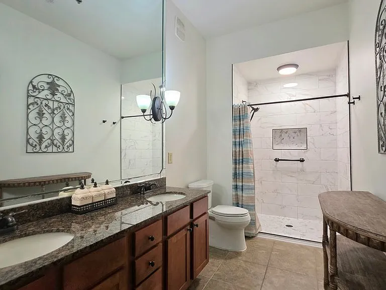 1430 Regency Rd #B104 — Photo 18