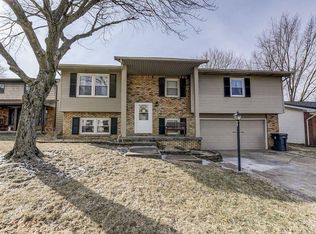 4647 White Oak Ln, Decatur, IL 62521