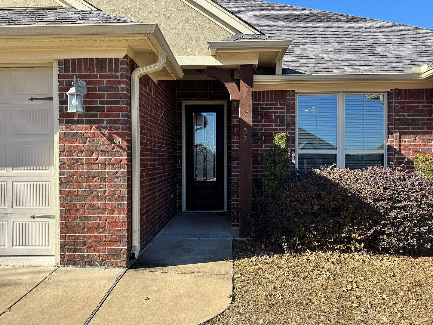 7357 Flat Rock Ln. — Photo 3
