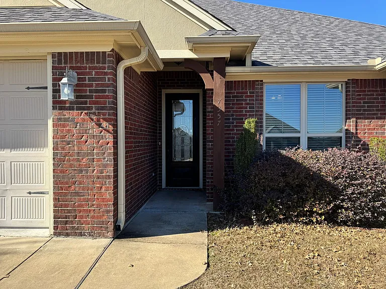 7357 Flat Rock Ln — Photo 3