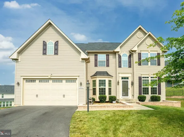 15700 Birdsong Ct, Woodbridge, VA 22193