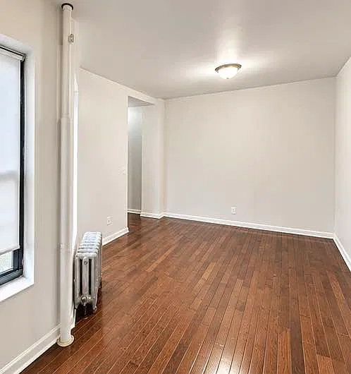230 Brook Ave #20