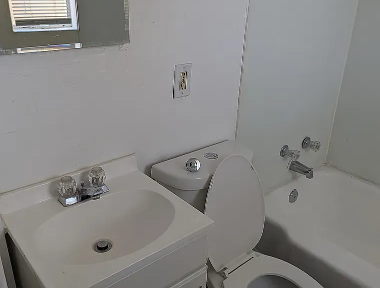 714 S 3rd St #5 — Photo 3