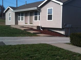9108 NE 73rd St, Kansas City, MO 64158