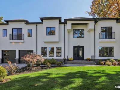 488 Wilson Ave, Paramus, NJ, 07652