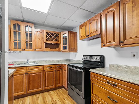 4th image of 6980 NW 186th St APT 3-120