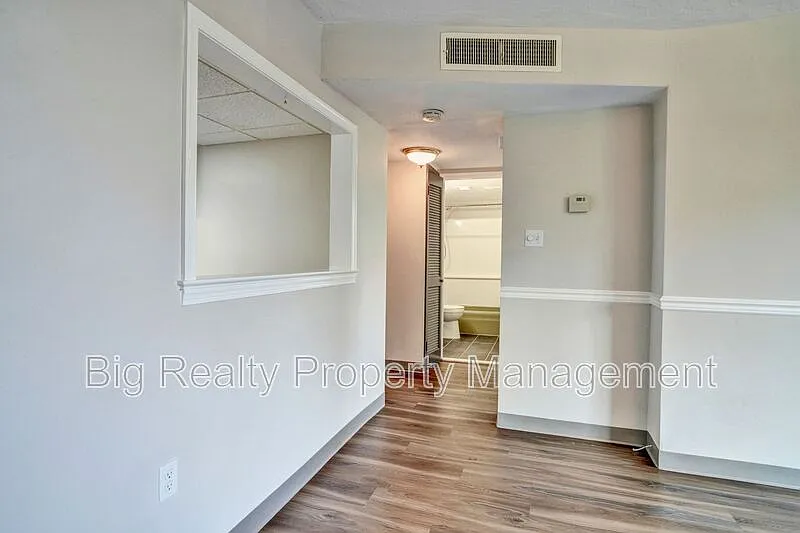 1 bed, 1.0 bath, $1,595 — Photo 4
