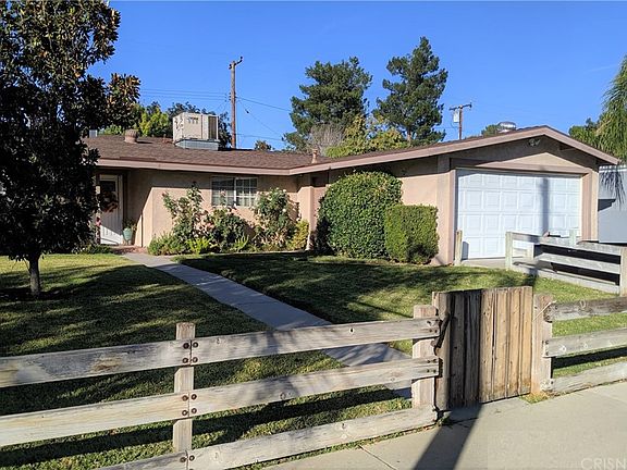 3rd image of 19009 Nearbrook St
