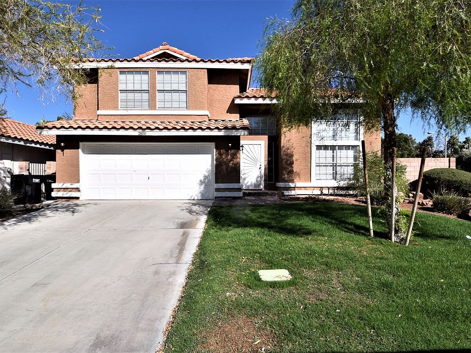 1st image of 2800 Barrel Cactus Dr