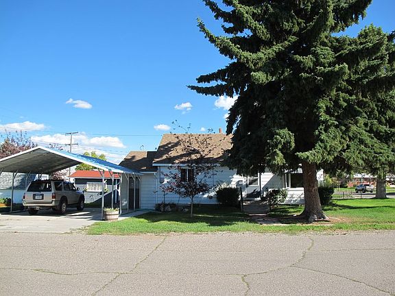 Street view w/2 car carport