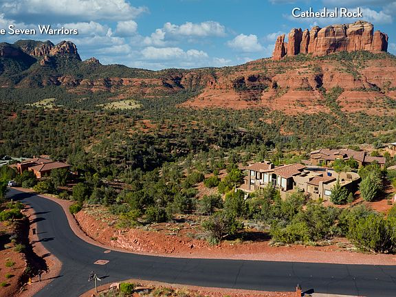 3rd image of 125 Scenic Dr