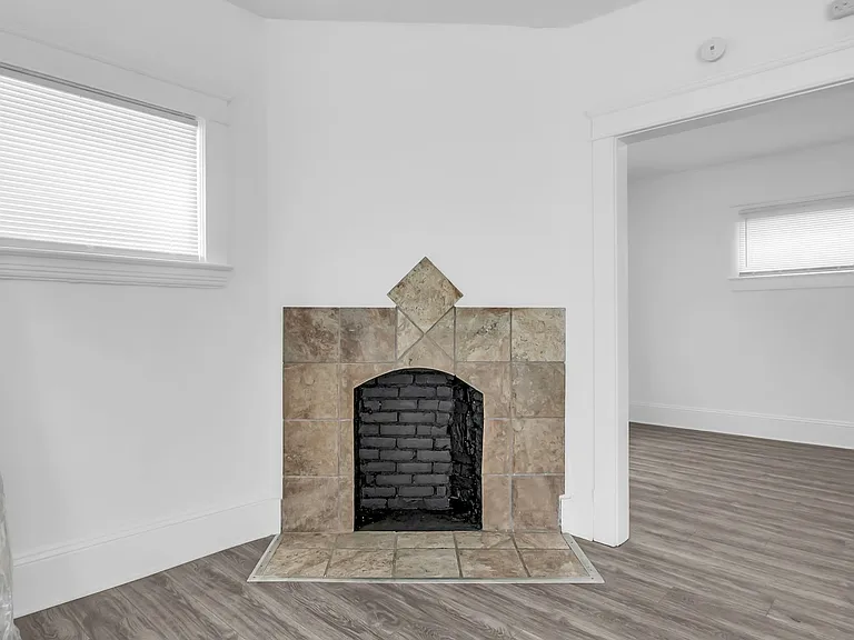 14601 Benwood Ave — Photo 4