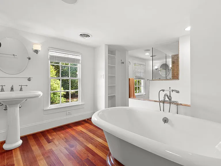 5523 White Hall Rd — Photo 29