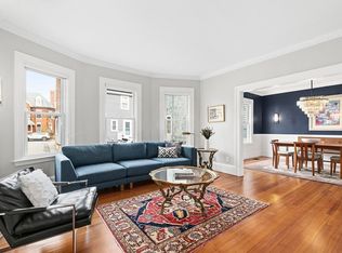 34 Davis Ave #1, Brookline, MA 02445