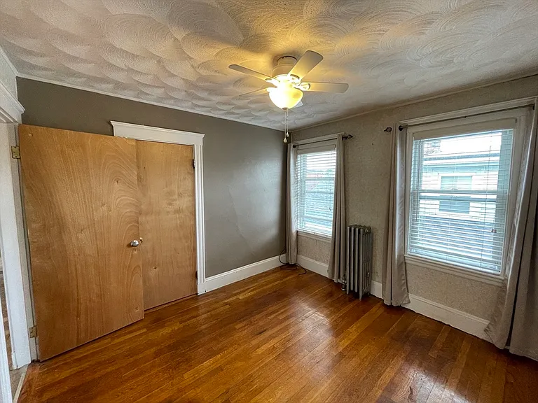25 Hanover St #2 — Photo 15