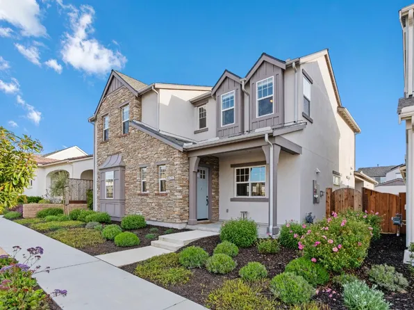 478 Lassen Way, Marina, CA 93933